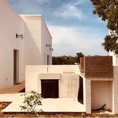 Tenuta Tre Marie, Di Pregio Con Piscina A Villa Ostuni