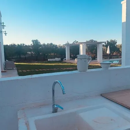 Villa Tenuta Tre Marie, Di Pregio Con Piscina A Ostuni